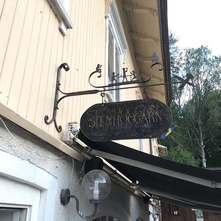 Stenhoggarn Pub Og Restaurant