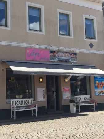 Lejas Cafe