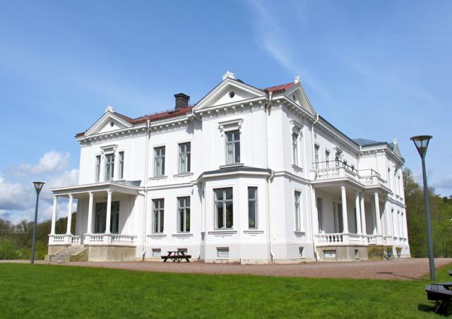 Jonsereds herrgård
