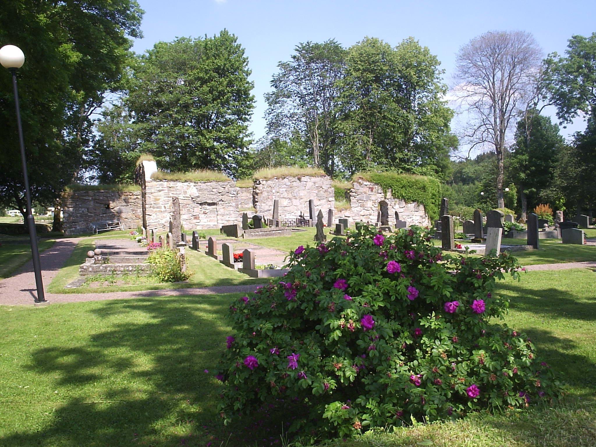 Ytterby gamla kyrka