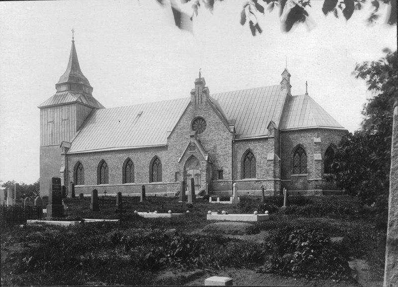 Tegneby kyrka