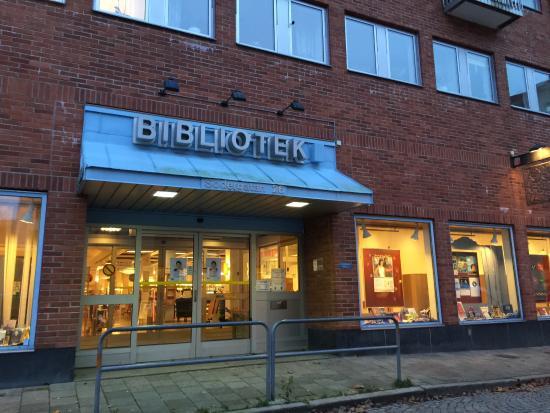 Uddevalla stadsbibliotek